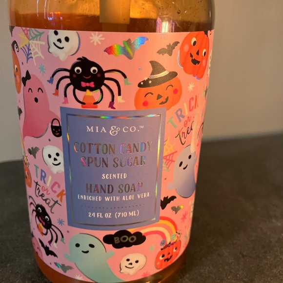 NWT Cotton Candy Hand Soap - Picture 2 of 4